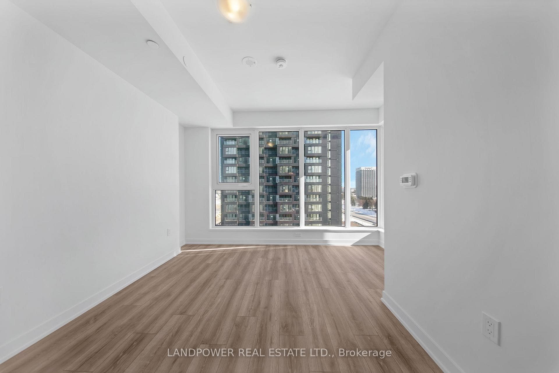 1 Quarrington Lane Unit 902 photo 15