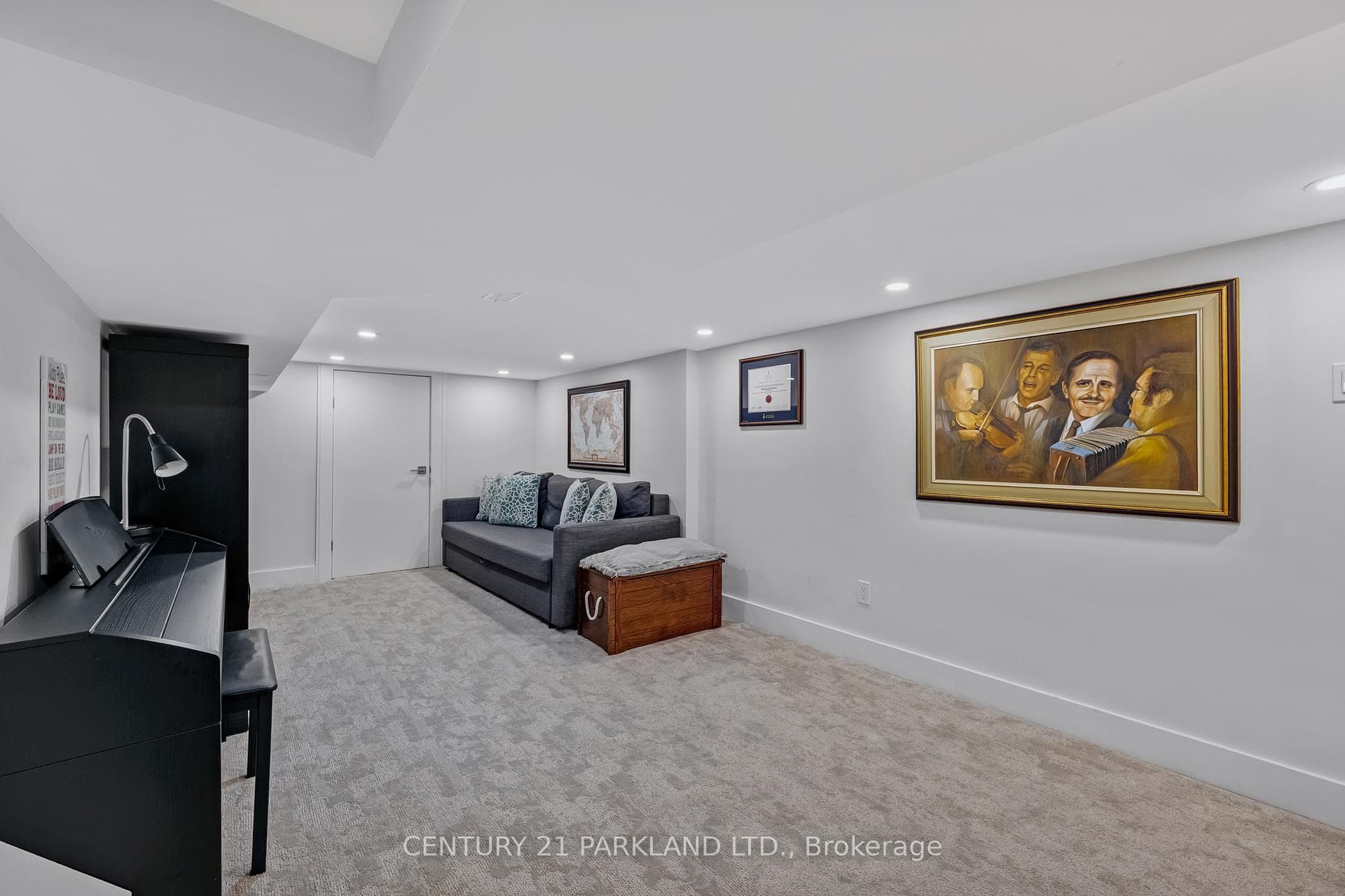101 Chandos Avenue photo 31