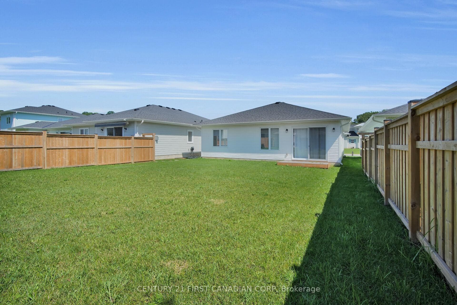 32 REGATTA Way photo 7
