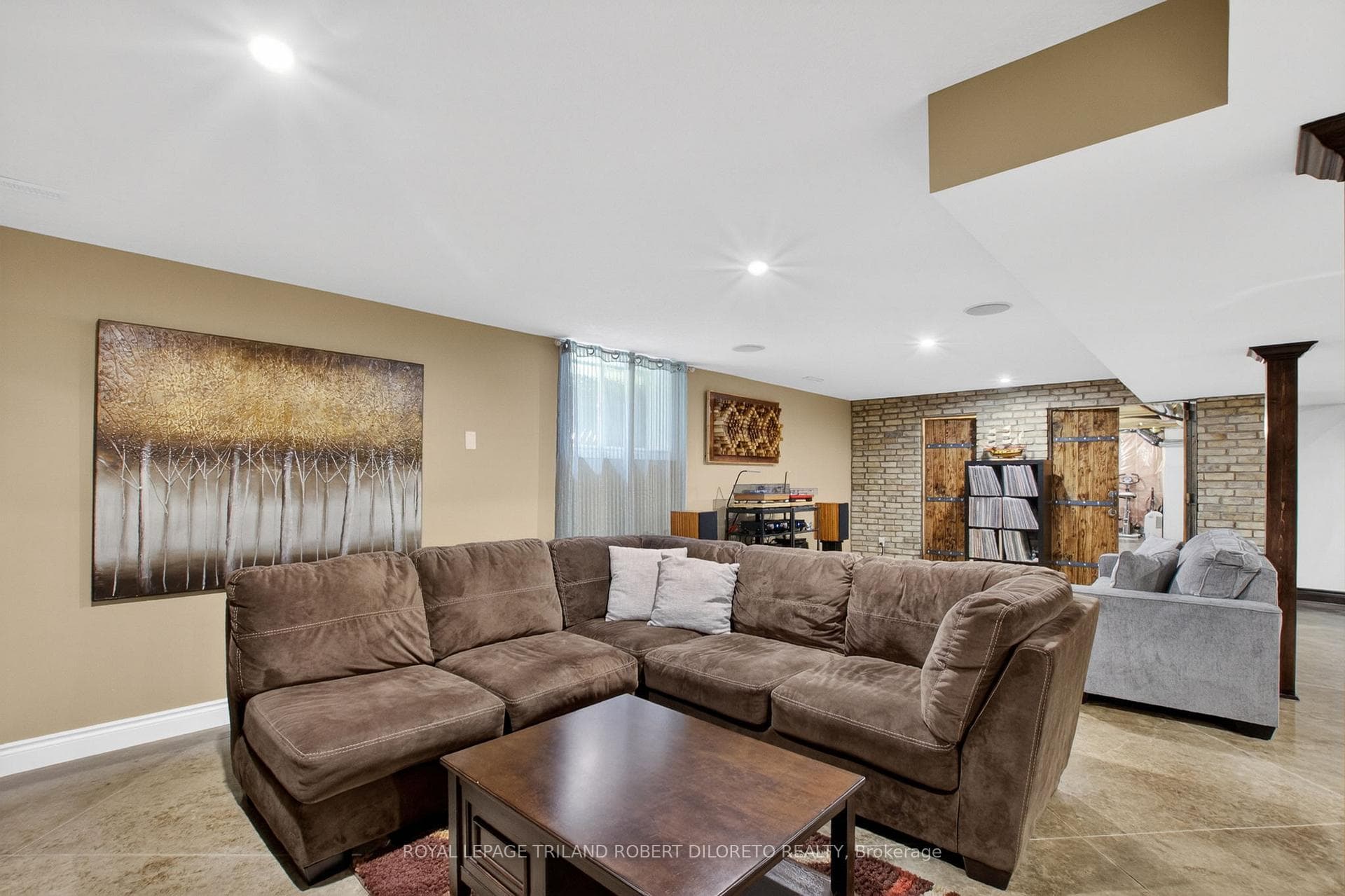 103 Union Avenue photo 31