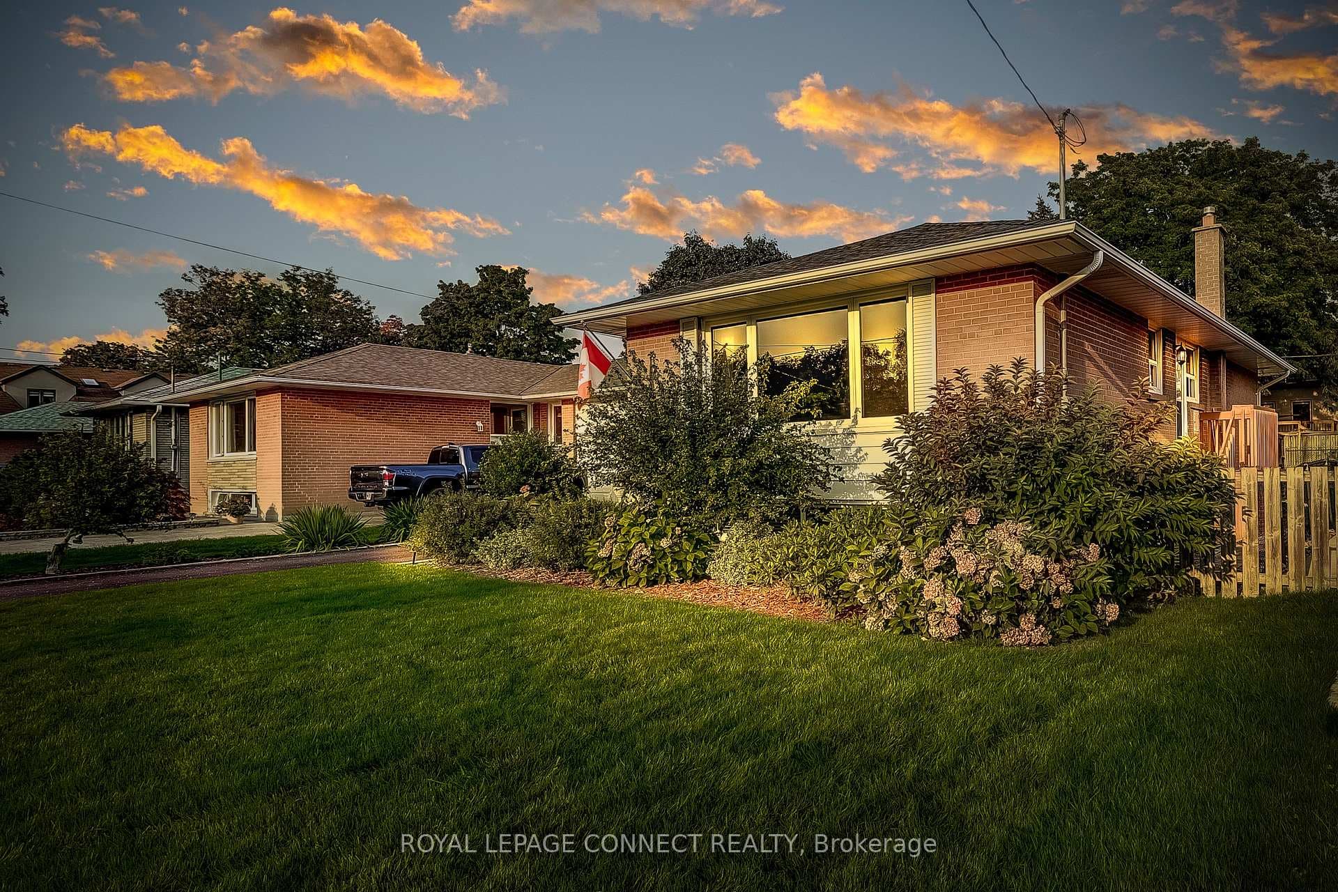 7 Lormar Drive photo 2
