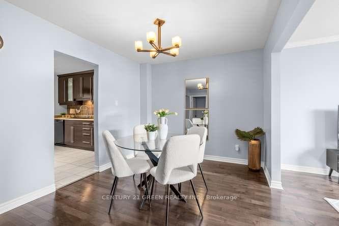 474 Southdale Road Unit 28 photo 21
