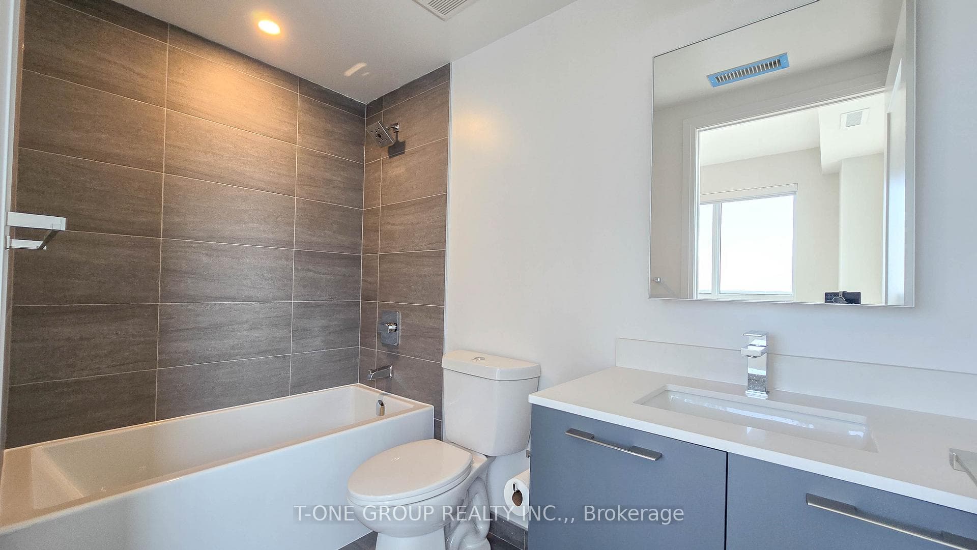 18 Water Walk Drive Unit 1908 photo 11