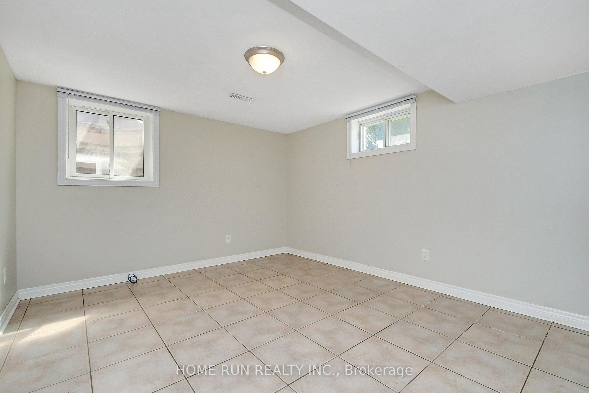 524 Braydon Avenue photo 18