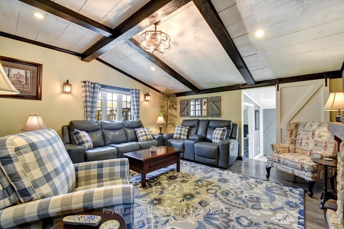 767 Ray Road photo 11