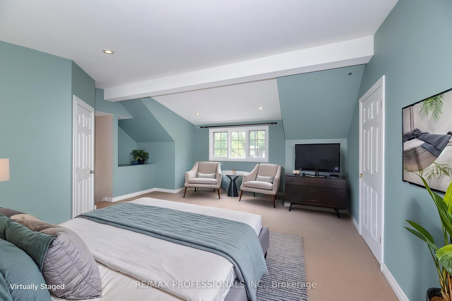 61 Grenview Boulevard photo 17
