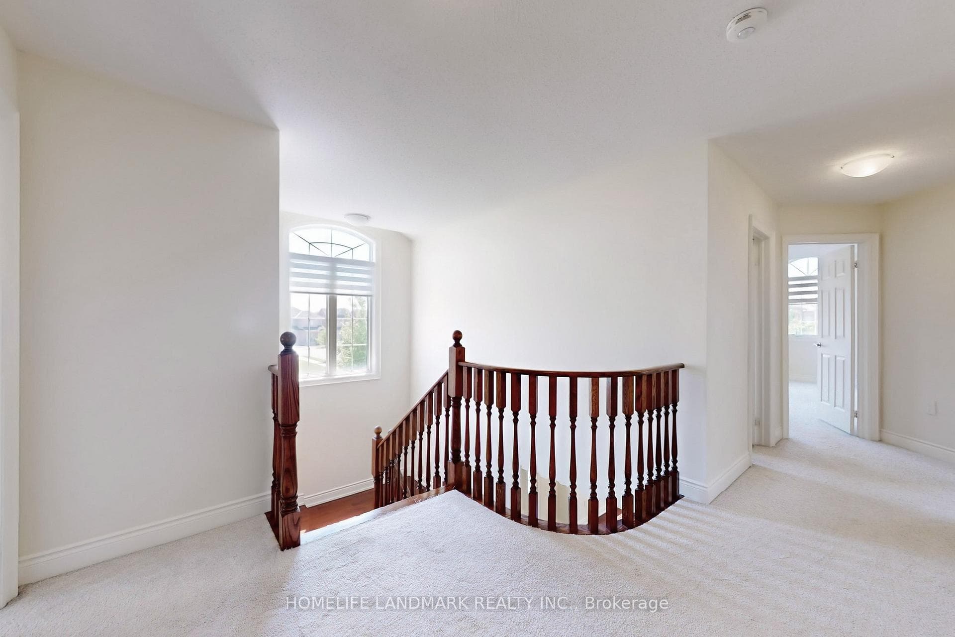 1533 Devine Point photo 27