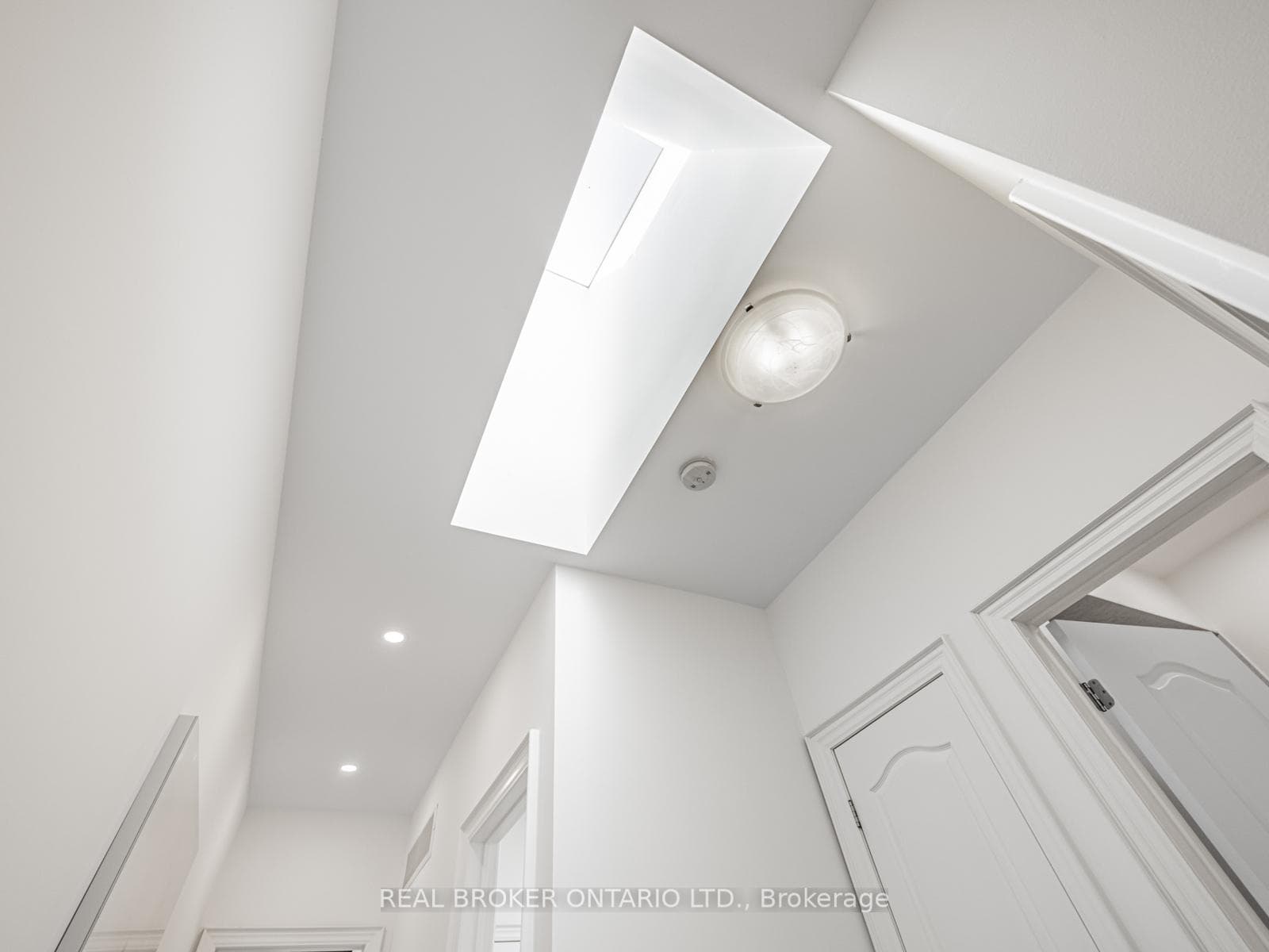 125 Florence Street photo 23