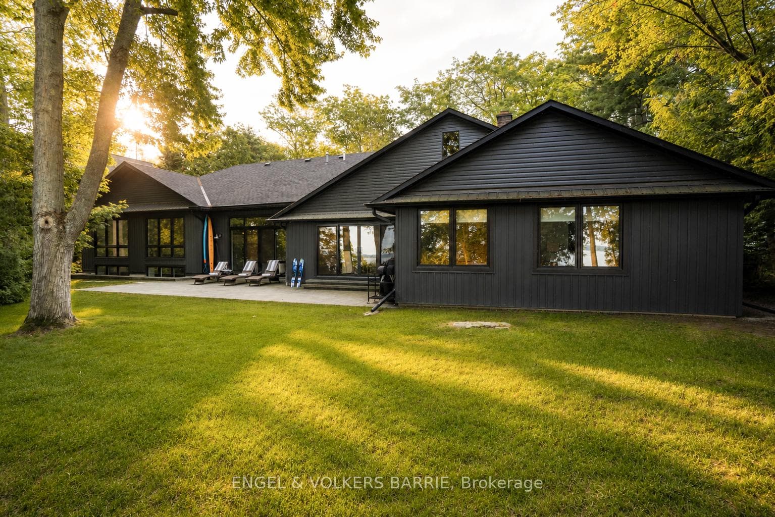 262 Trillium Place photo 39