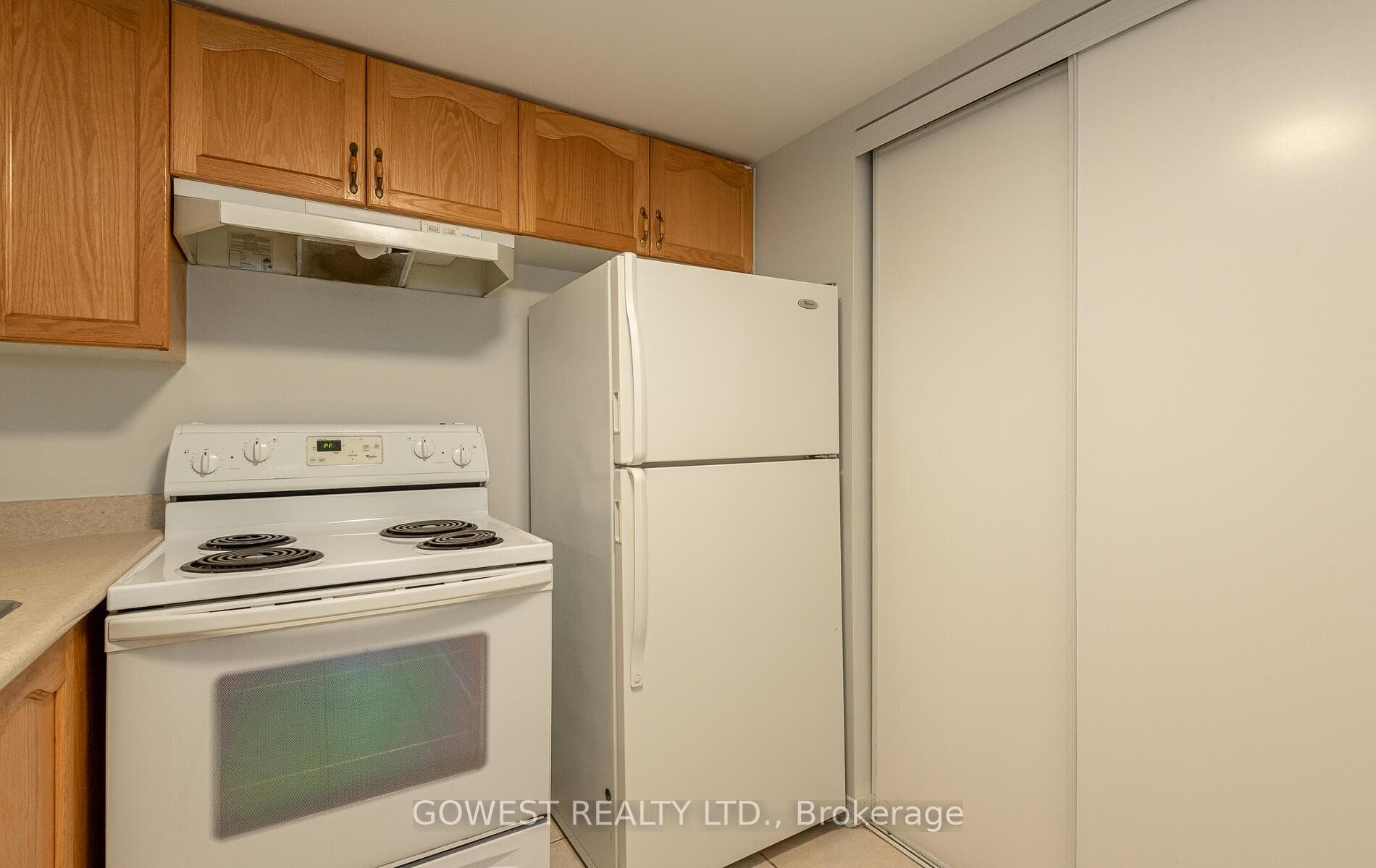 200 Mclevin Avenue Unit 82 photo 10