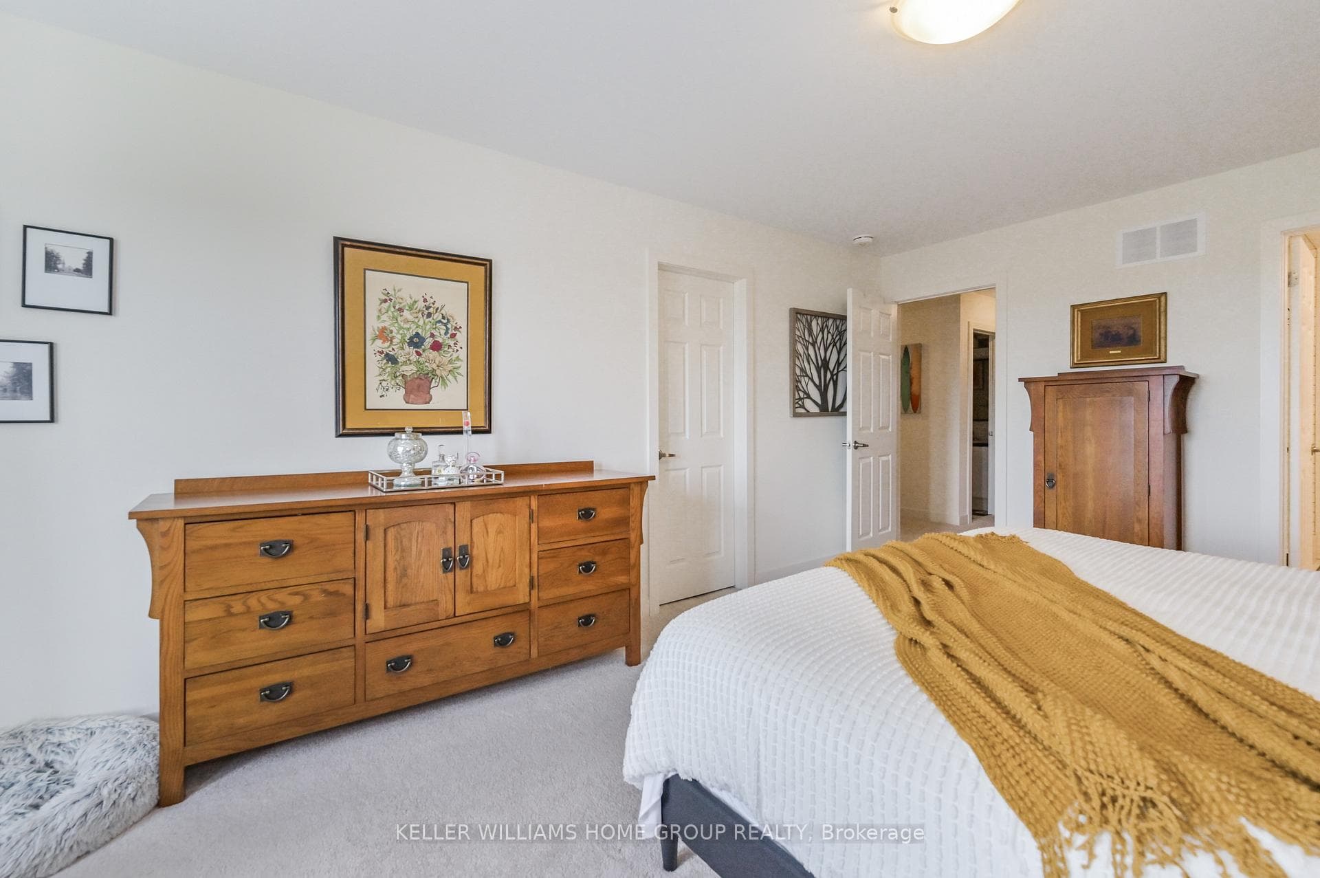 32 Kirvan Street Unit 3 photo 32