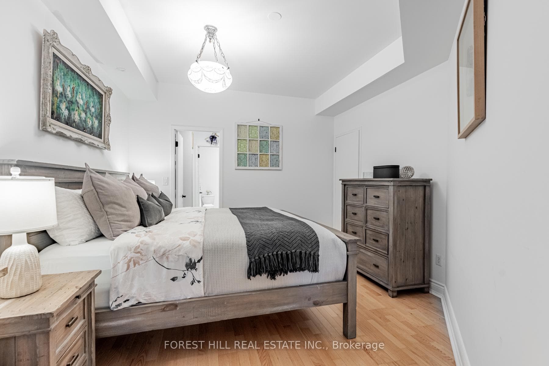 500 Richmond Street Unit 116 photo 17
