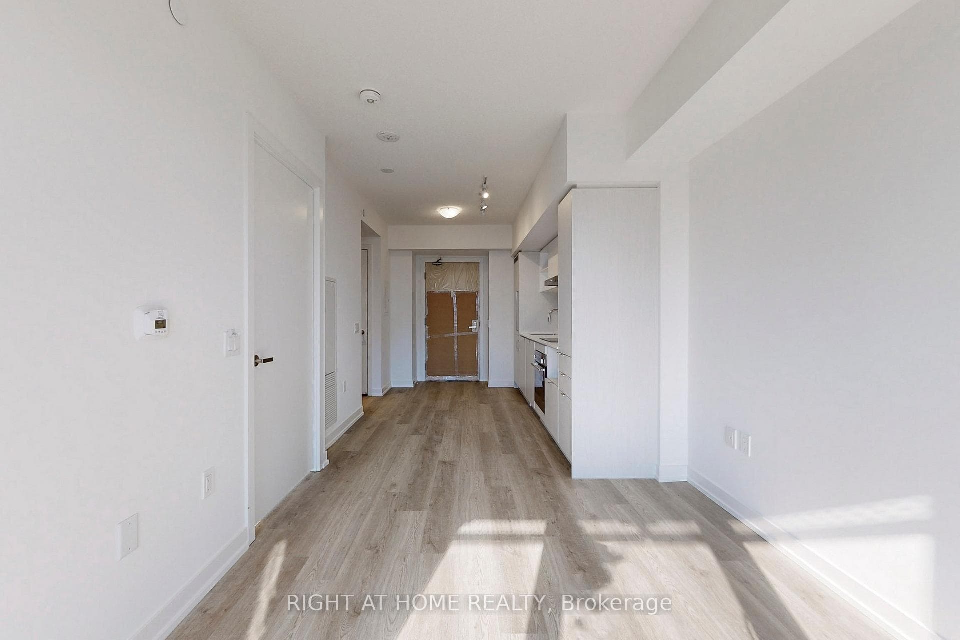 55 Cooper Street Unit 3316 photo 13
