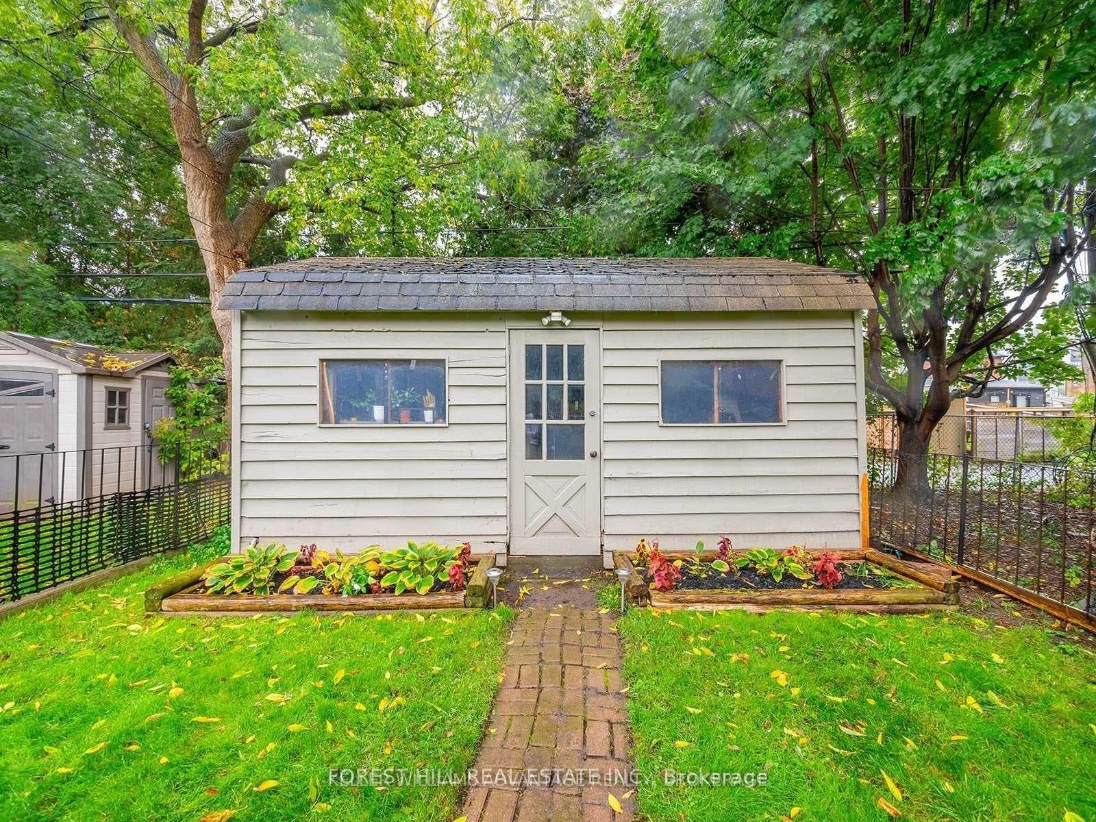 125 Torrens Avenue photo 30