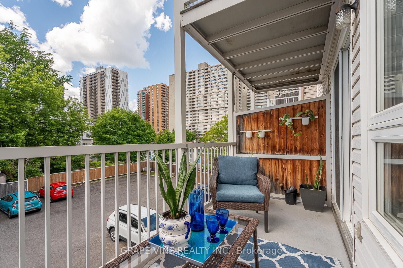 280 Bay Street Unit 14 photo 6