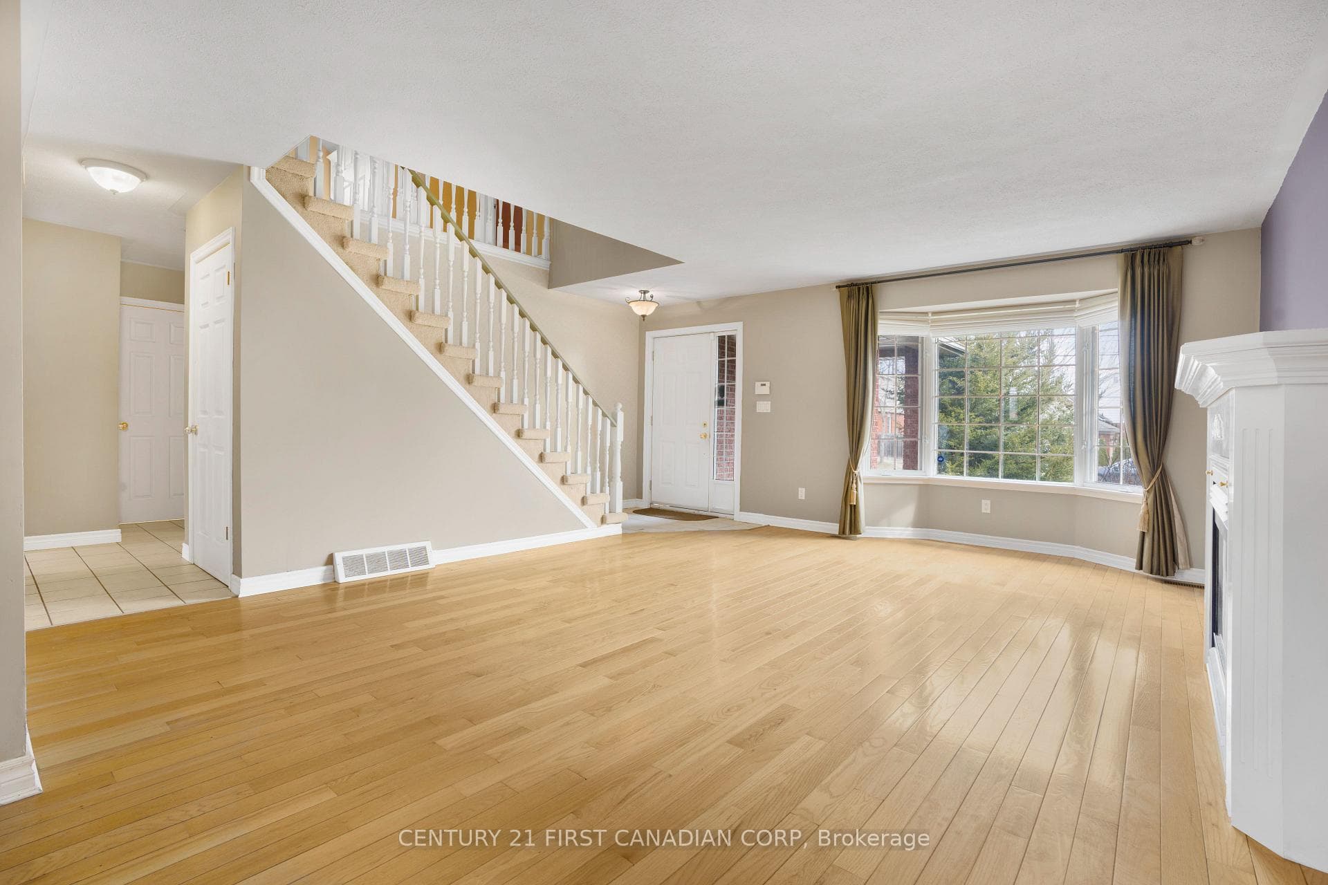 12 Phyllis Avenue photo 6