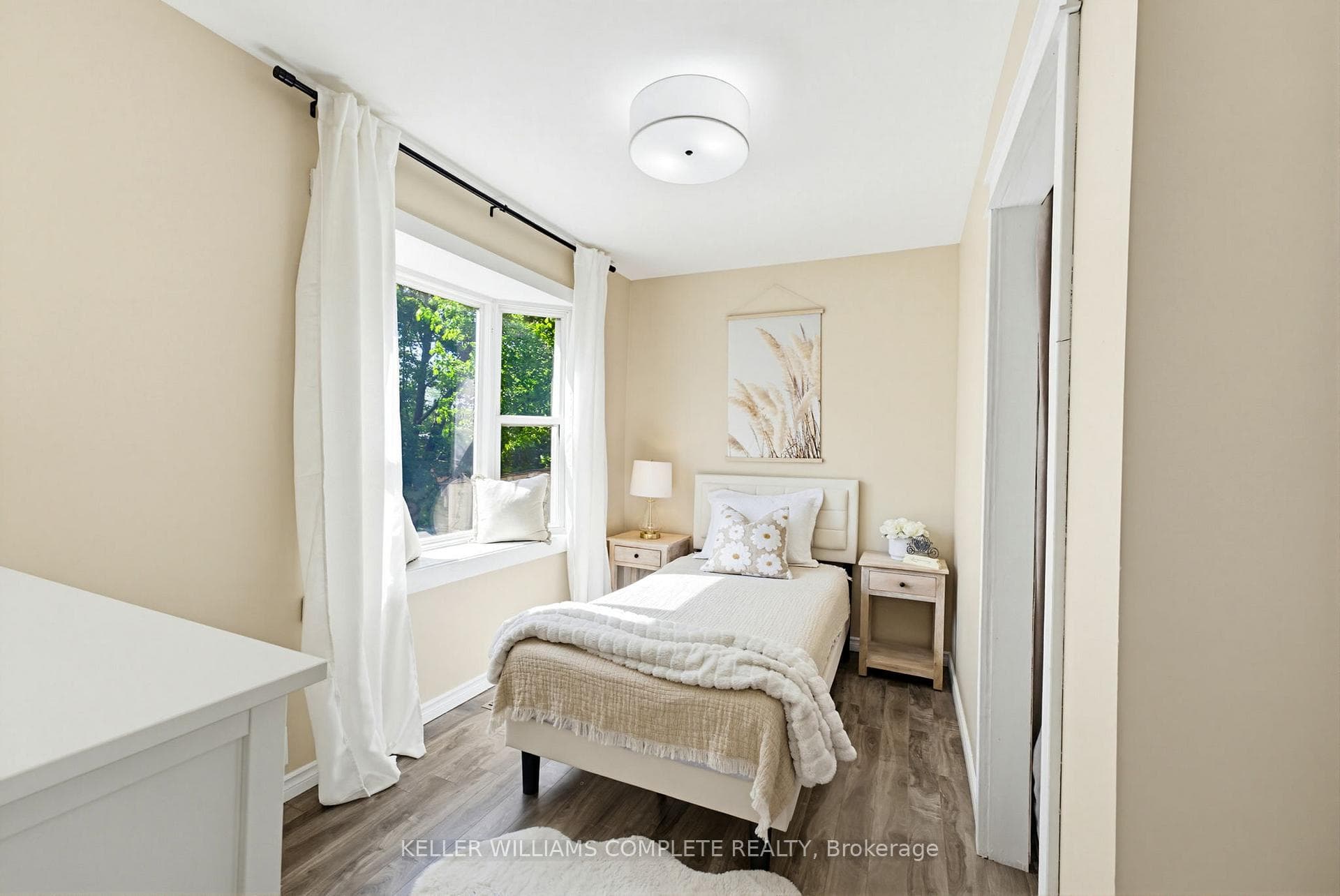 1810 Cream Street photo 16
