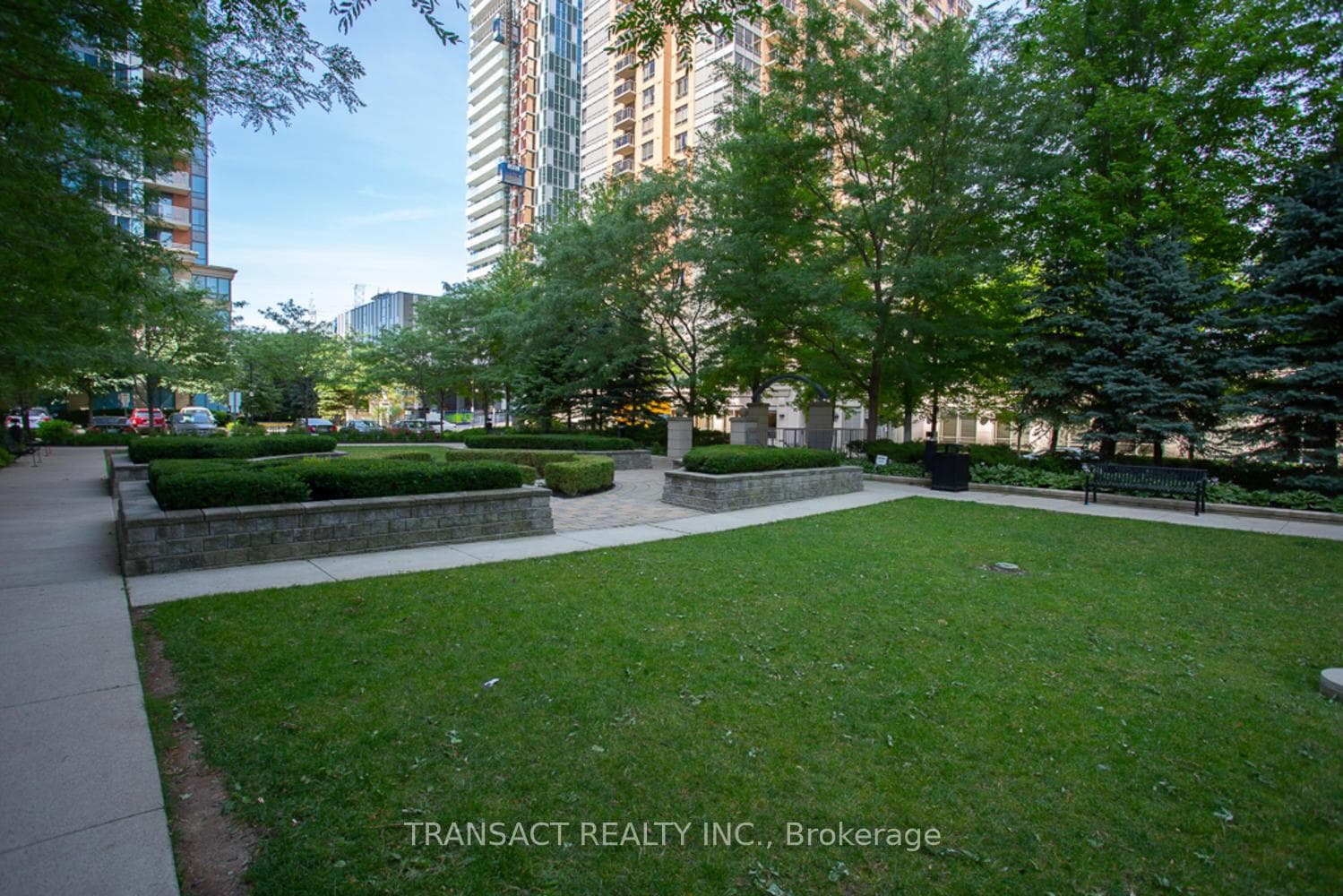 On Site Parkette