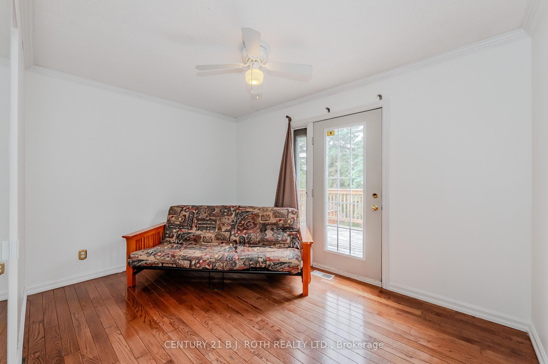 390 Lakeview Drive photo 17
