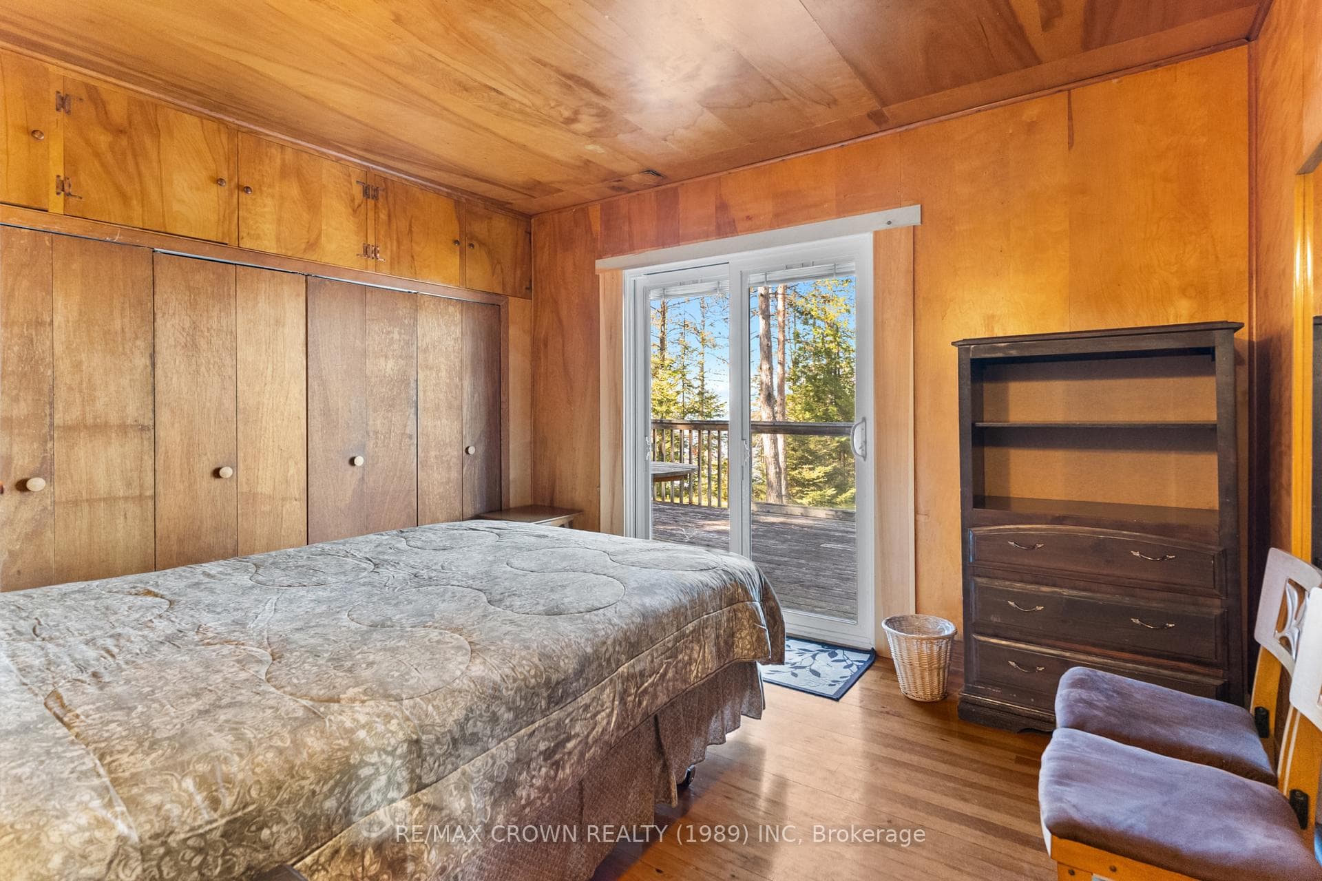 260 Birchgrove Drive photo 39