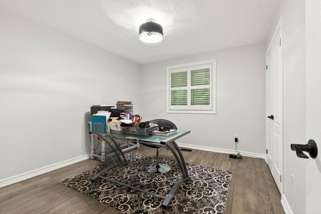 478 Glancaster Road photo 16