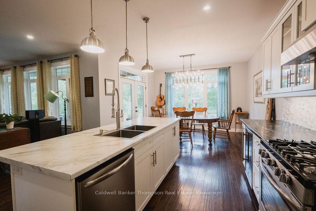 39 Riverside Avenue photo 16