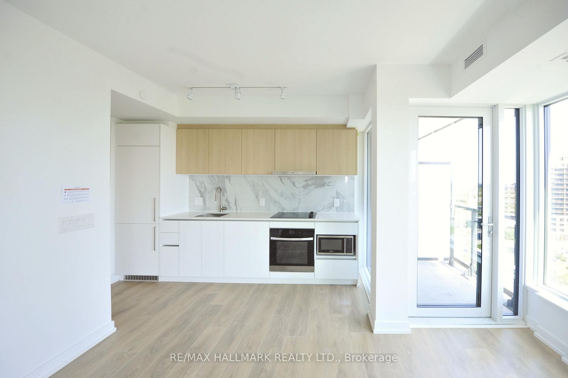 1100 Sheppard Avenue Unit 1112 photo 1