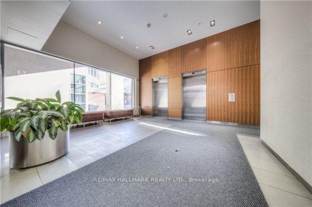 222 The Esplanade N/A Unit 306 photo 16