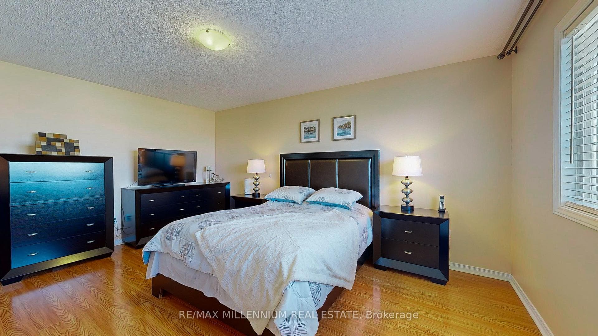 353 Flagstone Way photo 9