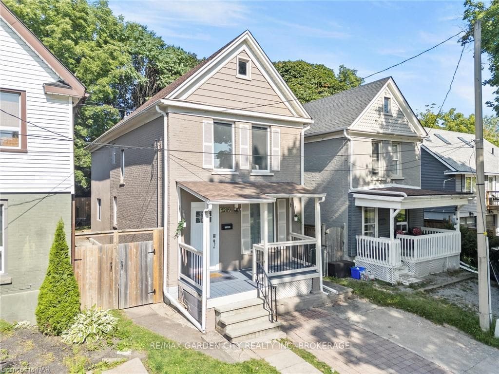 5209 PALMER Avenue photo 2