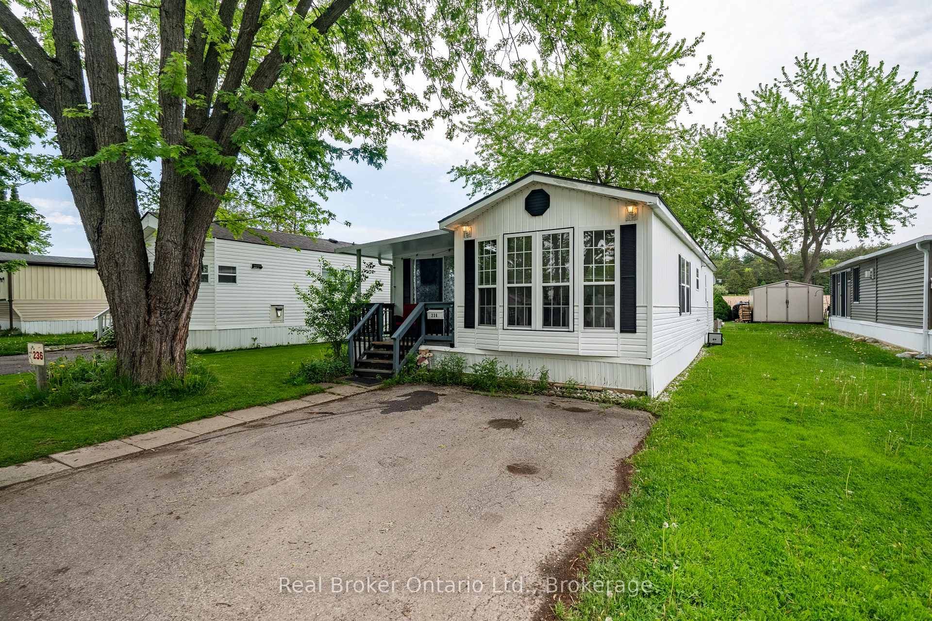 580 Beaver Creek Road Unit 236 photo 1