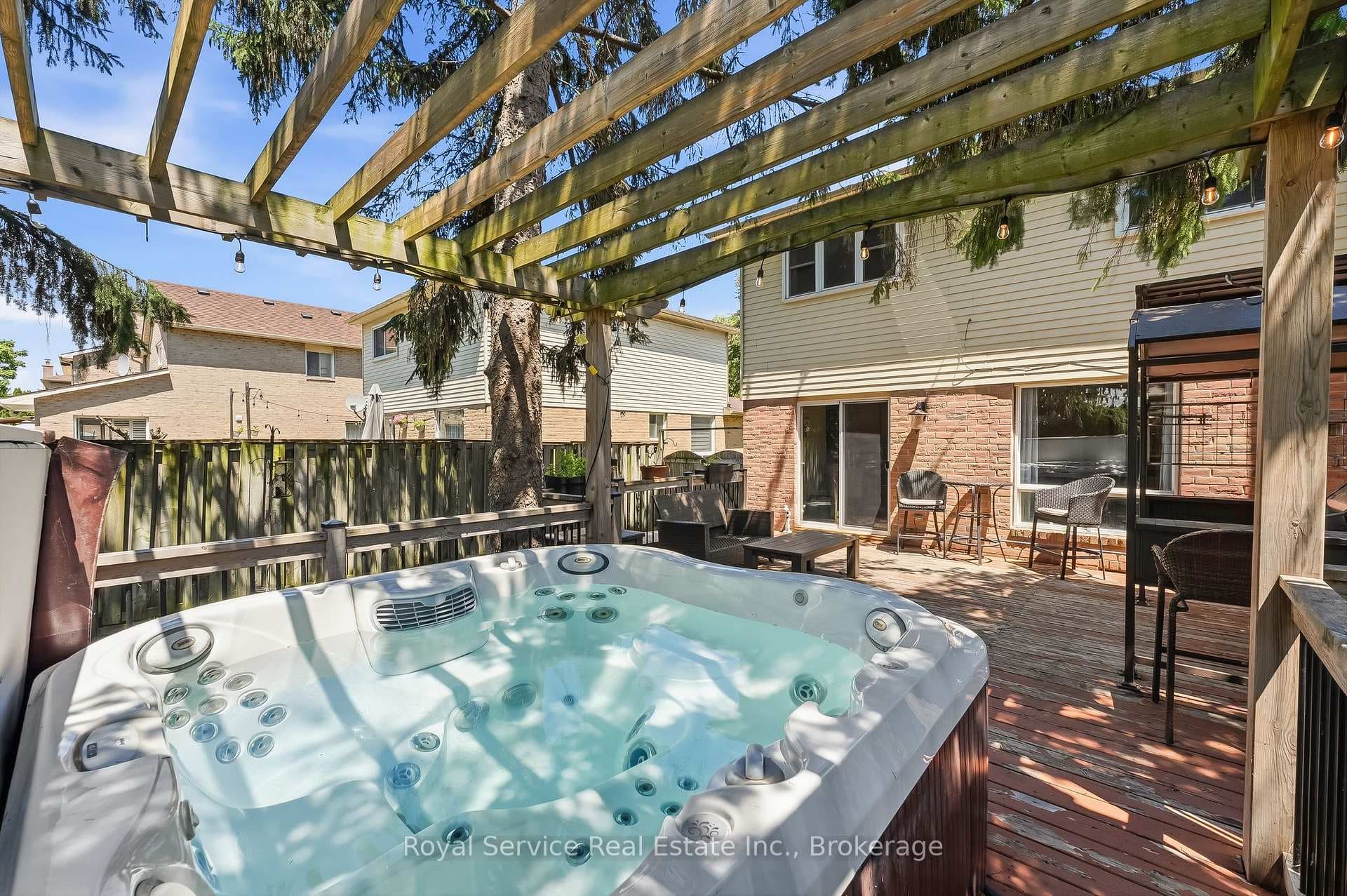 6 Gilmour Drive photo 44