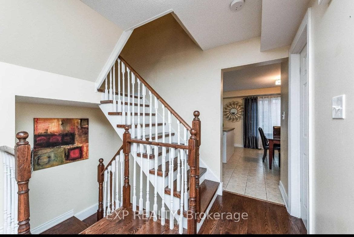 20 Blunden Road photo 25