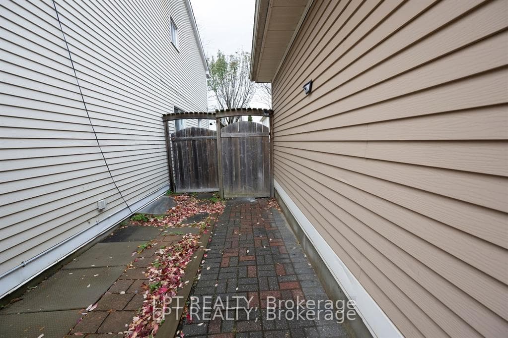 27 Rockcress Gardens photo 2