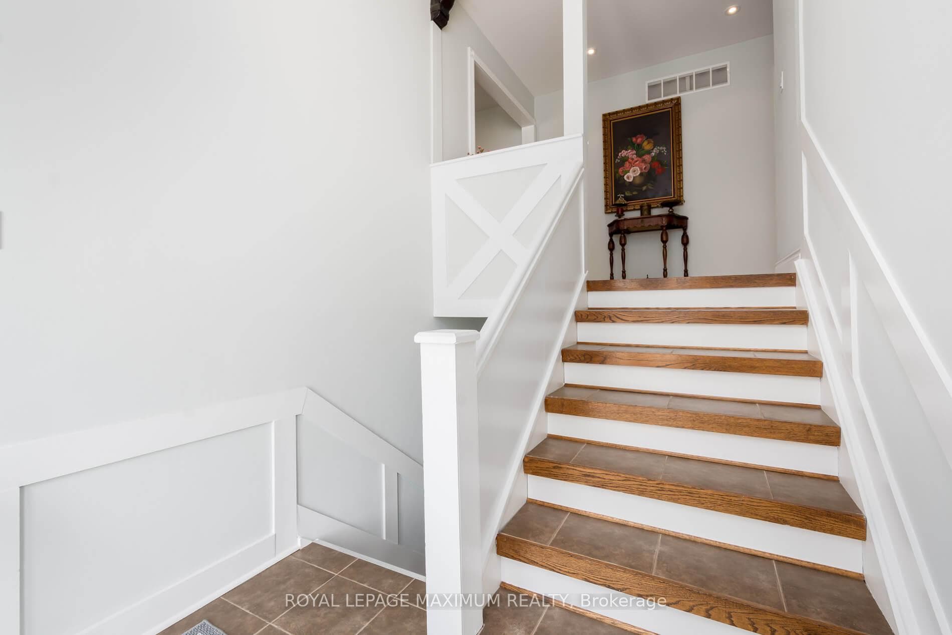 26 Hamilton Hall Drive photo 5