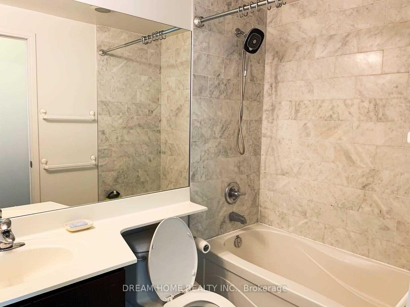 38 The Esplanade N/A Unit 1403 photo 14