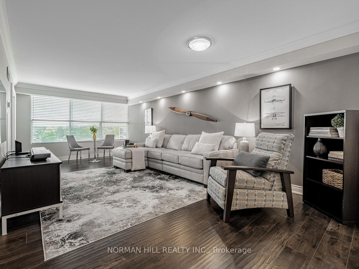 250 Davis Drive Unit 801 photo 6