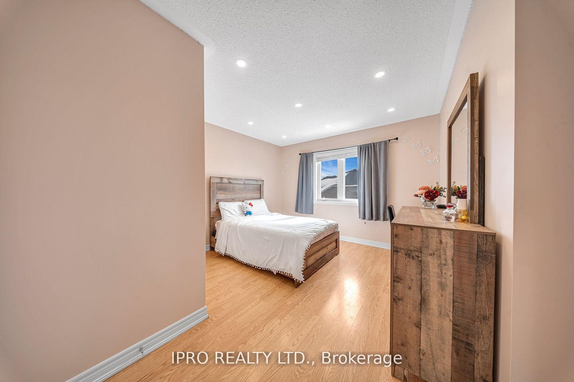 15 Frassino Drive photo 28