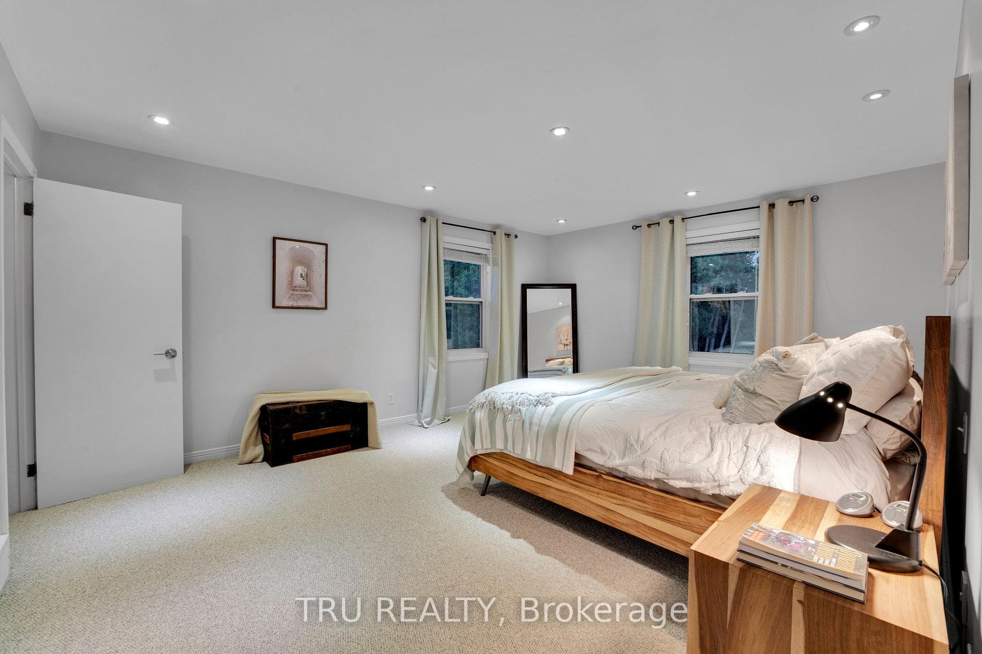 2529 MARSHWOOD Road photo 23