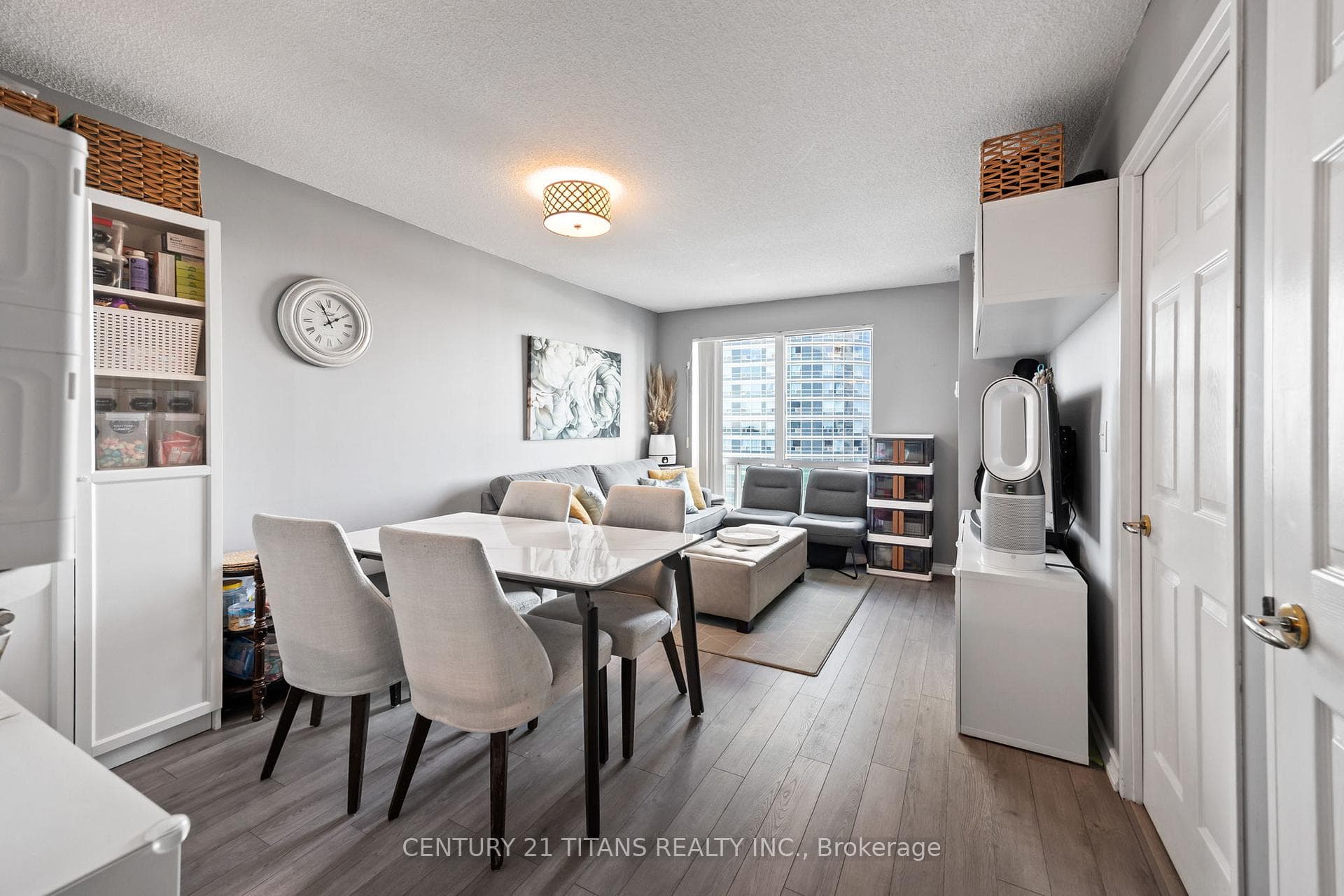 1 Lee Centre Drive Unit 1813 photo 15