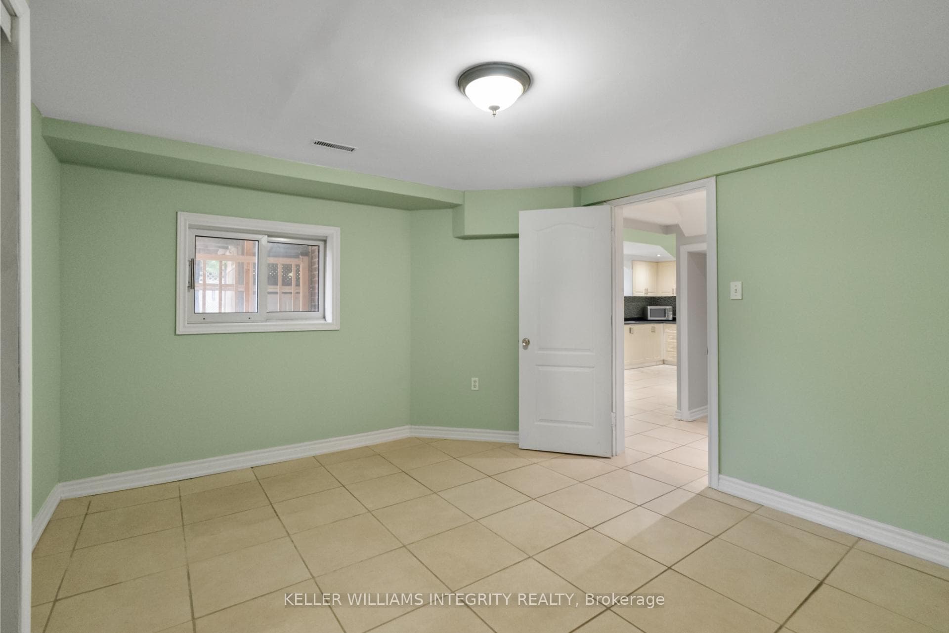 89 Wilce Drive photo 34