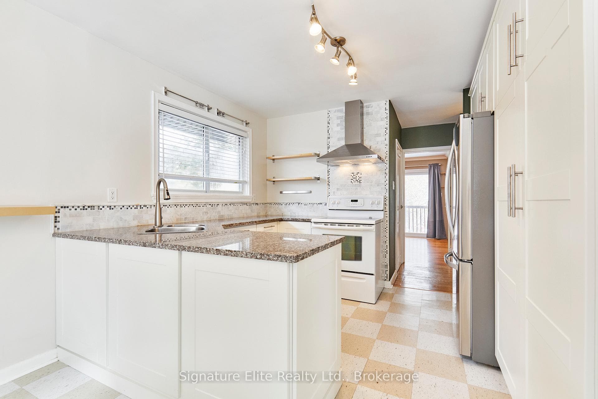 57 Mossbank Drive Unit Main photo 7
