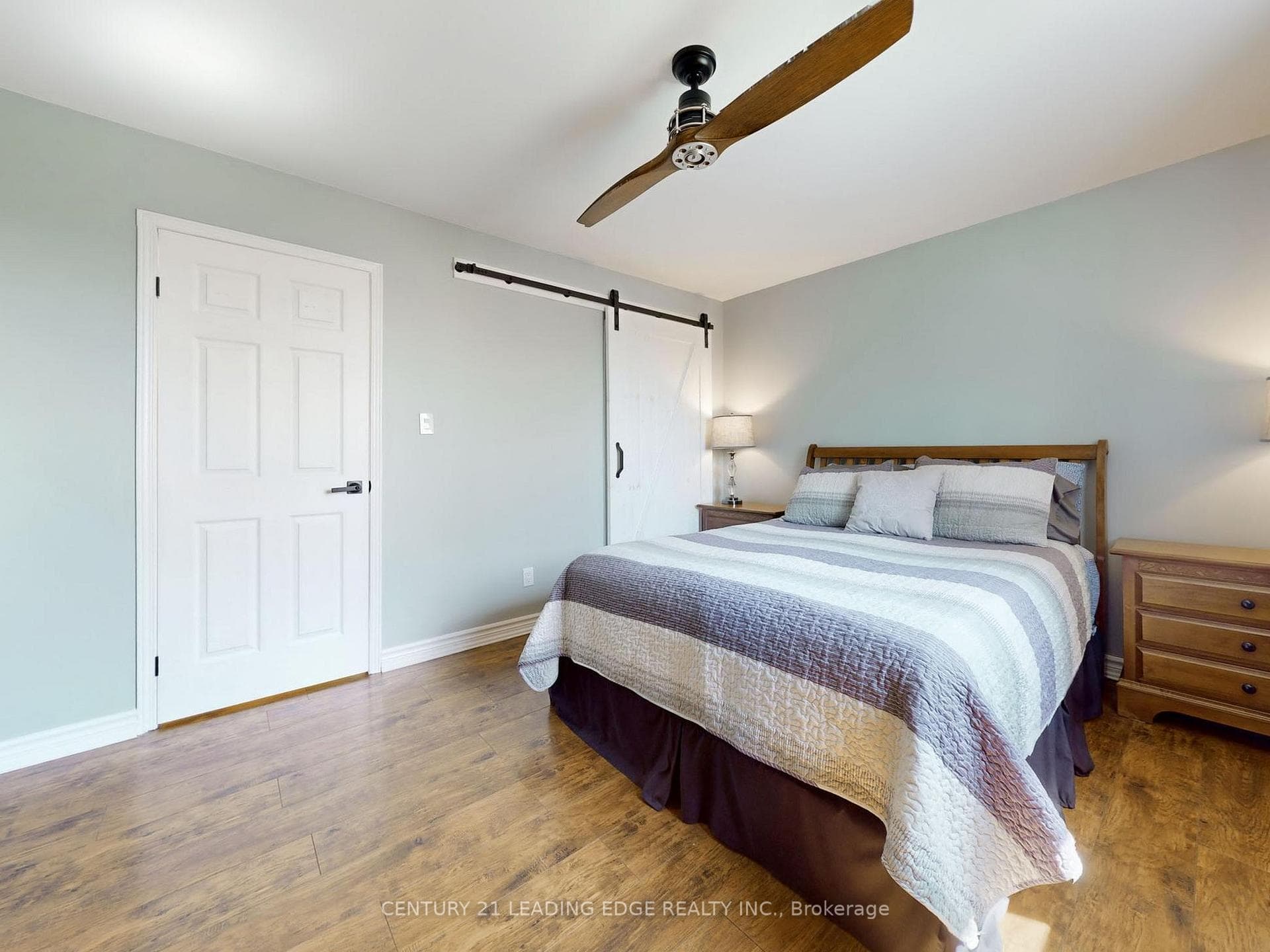 30 Annamaria Drive photo 10