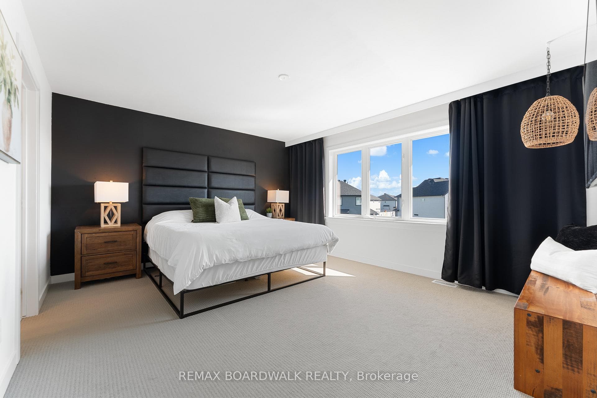 Primary Bedroom w/WIC & 4PC Luxury Ensuite