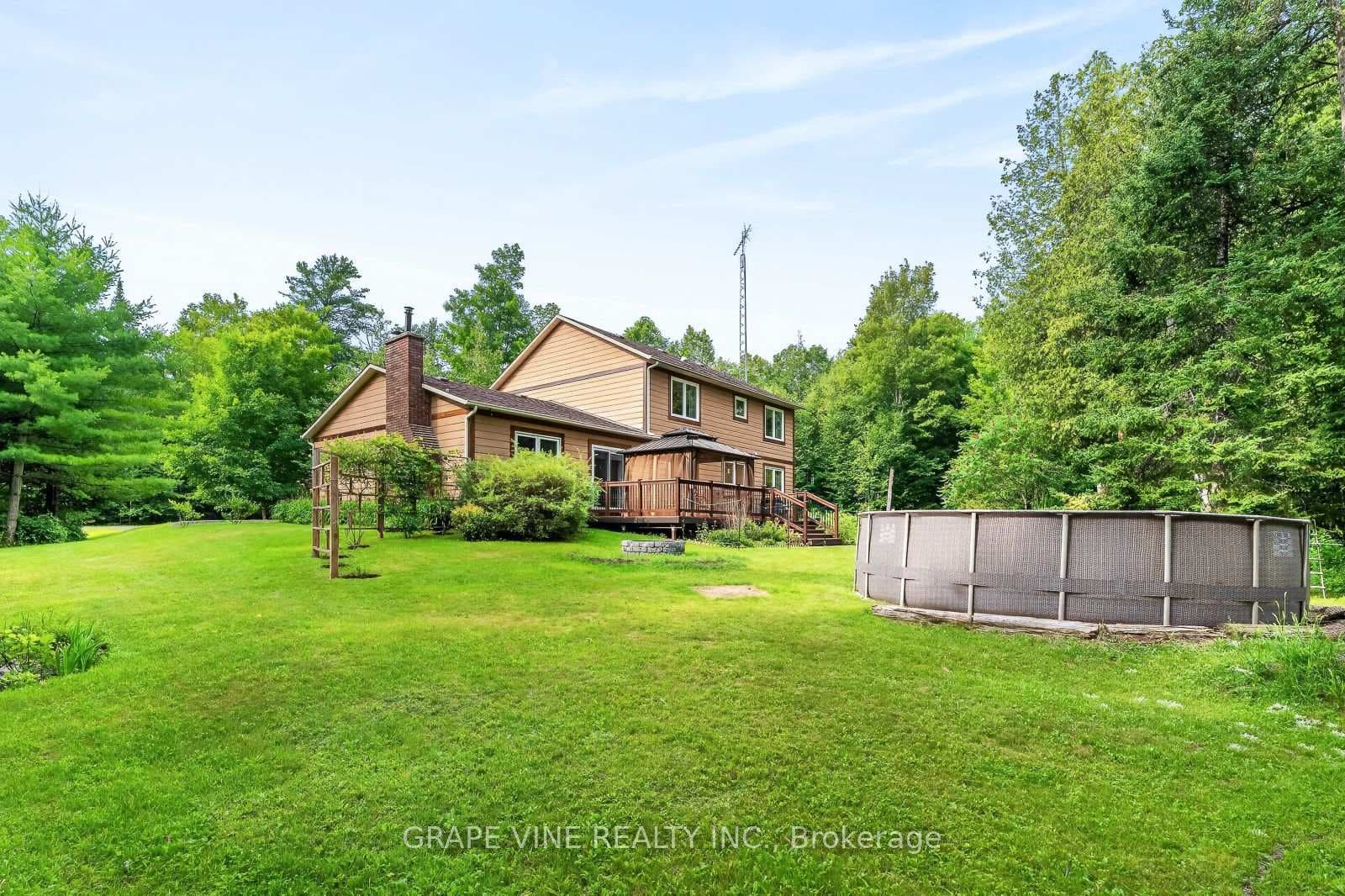 109 MIDVALE Drive photo 41