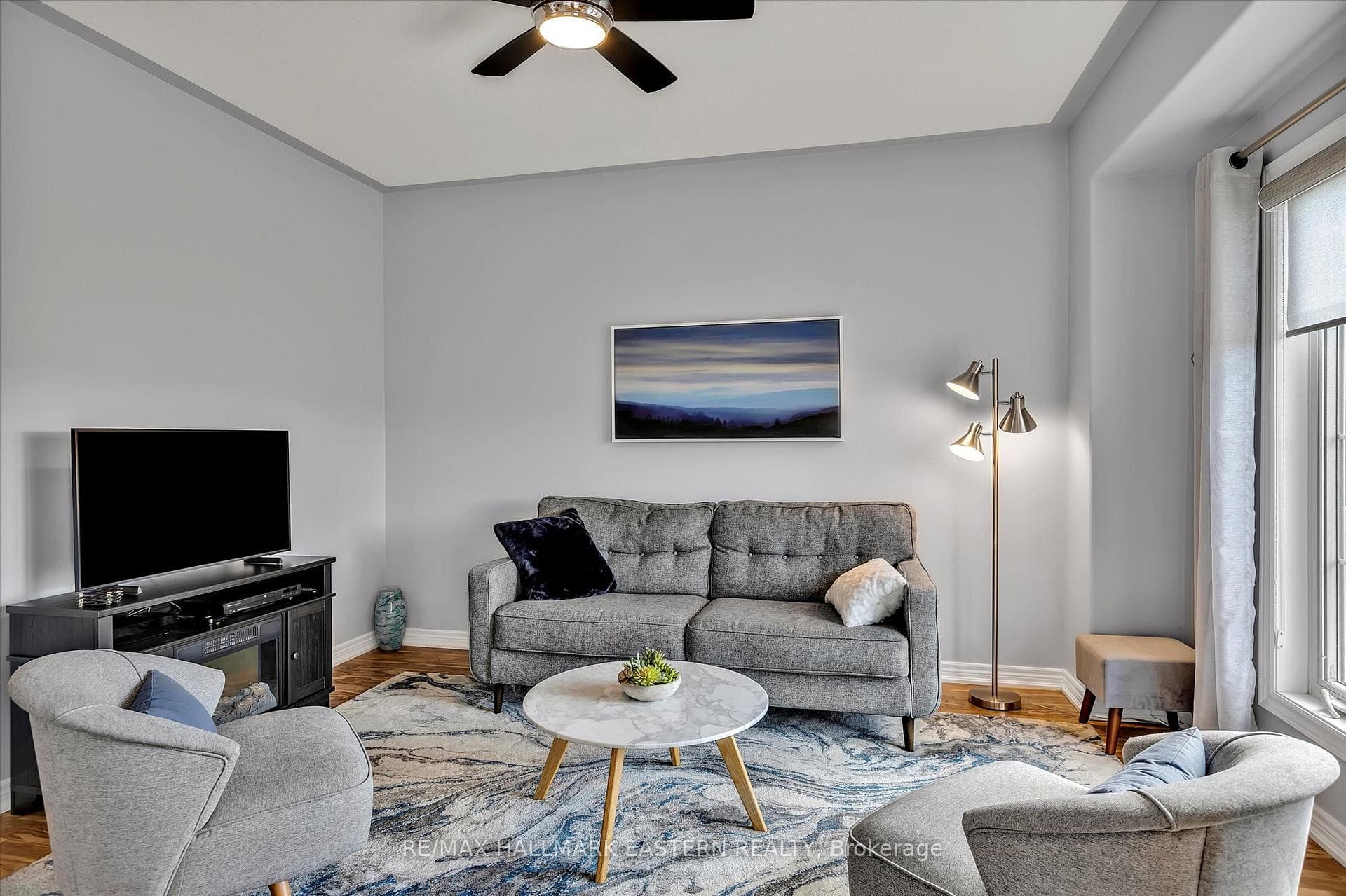 33 Paul Rexe Boulevard photo 8