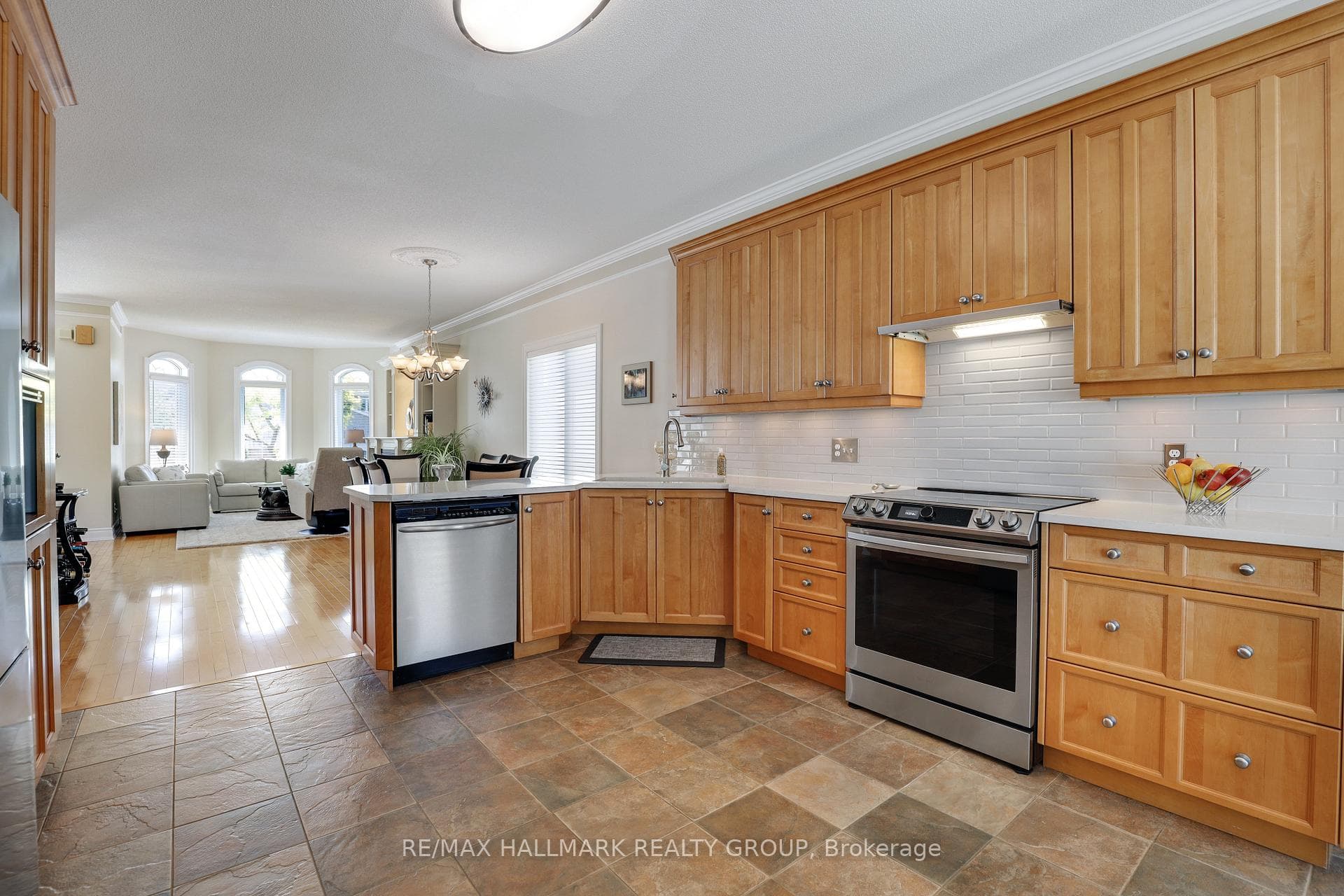 Induction stove, stainless appliances