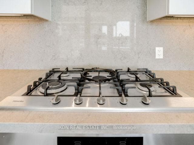 29 Queens Quay Unit 302 photo 20
