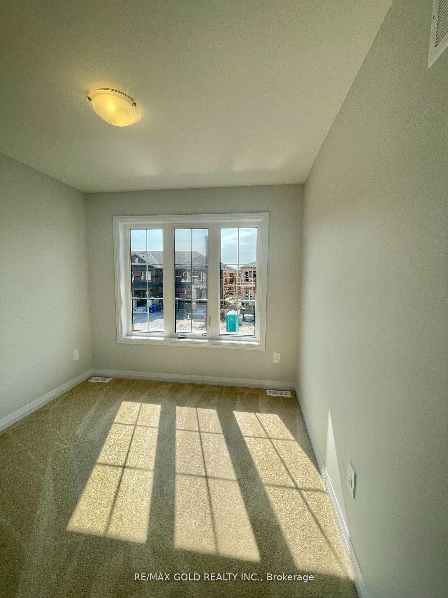 36 Keenan Street photo 27