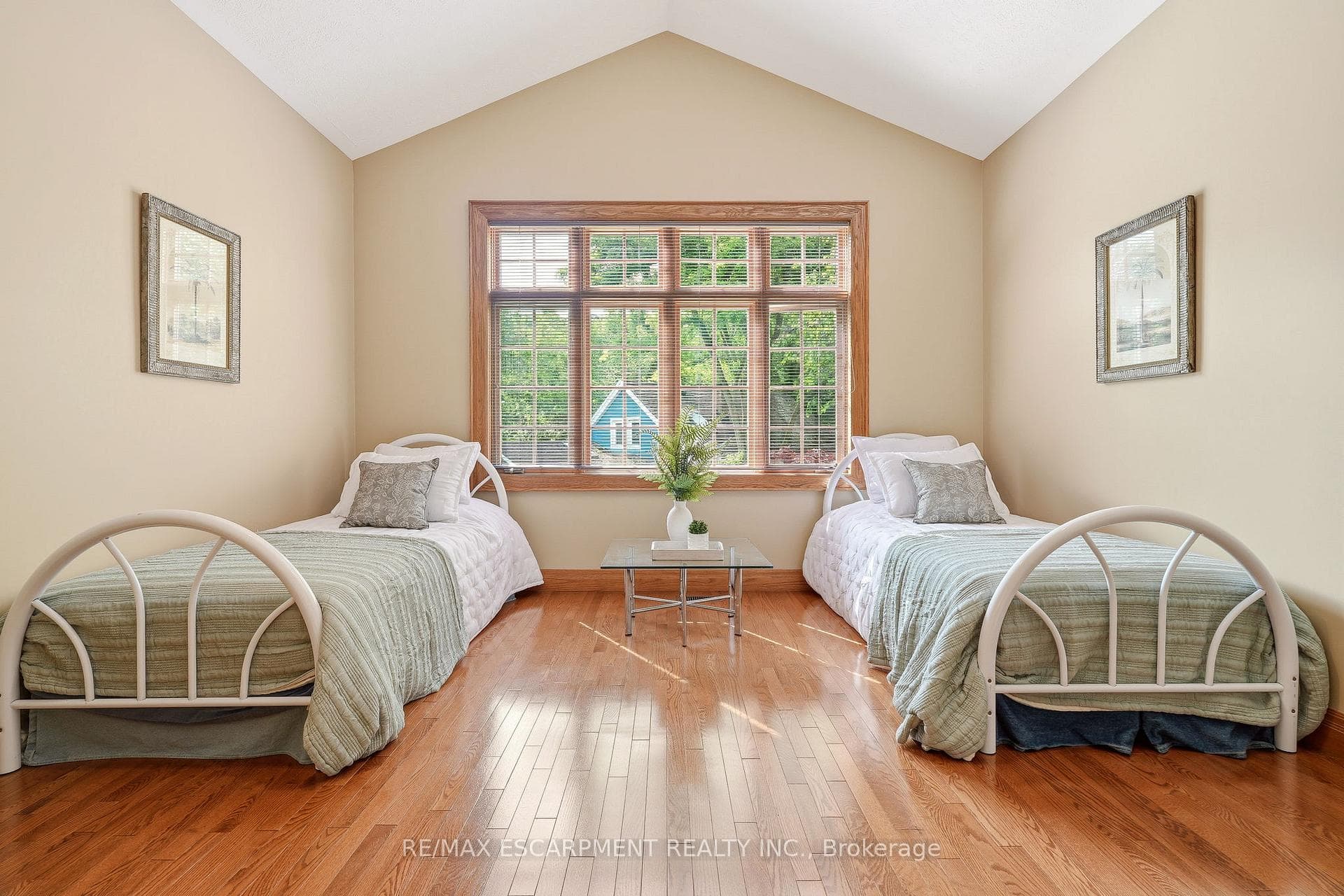 28 Millcreek Court photo 23